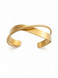 Solmare Infinity Flow Cuff | 316L Stainless Steel | 18K PVD Gold-Plated | 3-Year Warranty