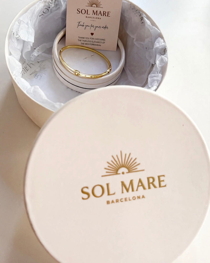Sol Mare Éclat Cuff | 316L Stainless Steel | 18K Gold PVD | 3-Year Warranty